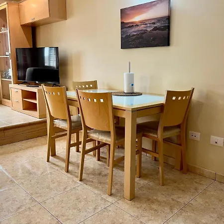 Apartment Nasas, Acogedor Cerca De La Playa
